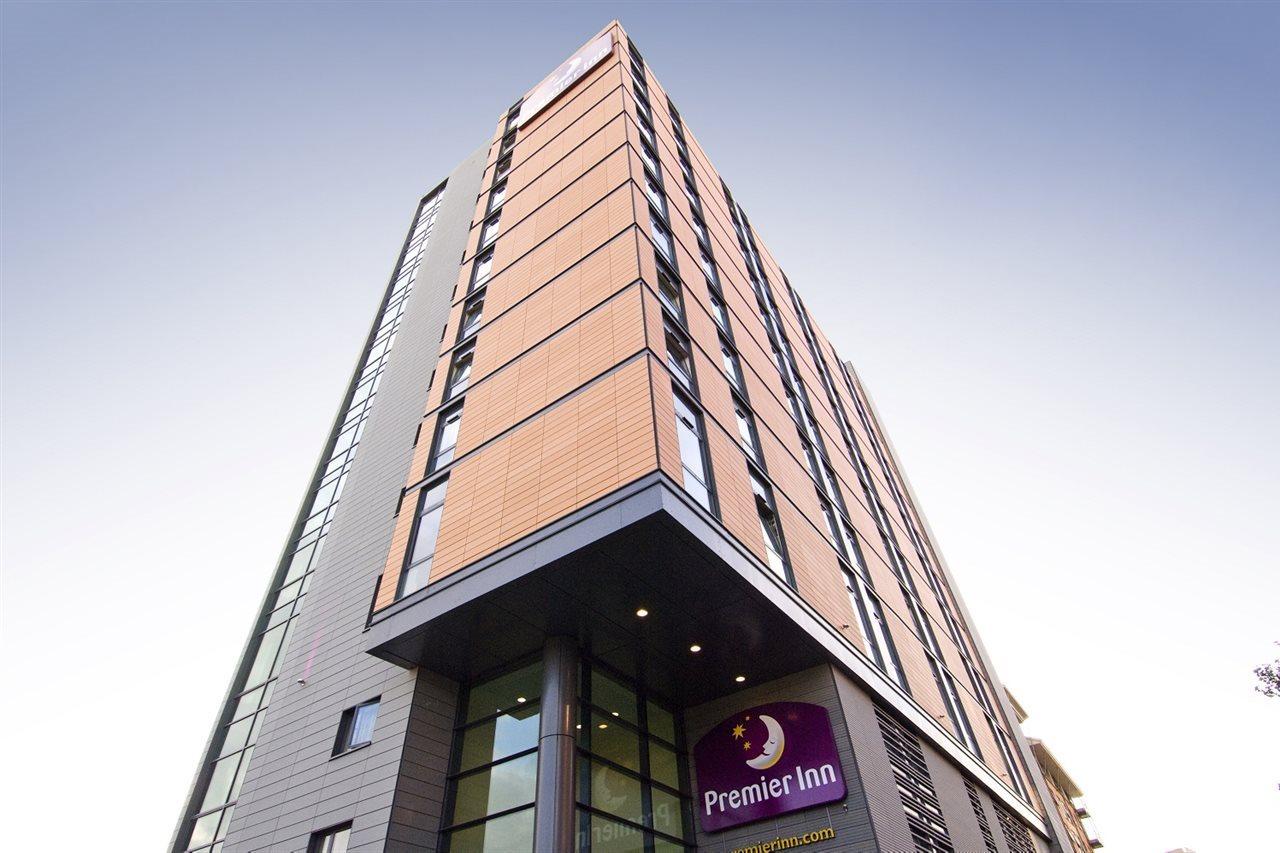 Premier Inn Sheffield City Centre Exterior photo