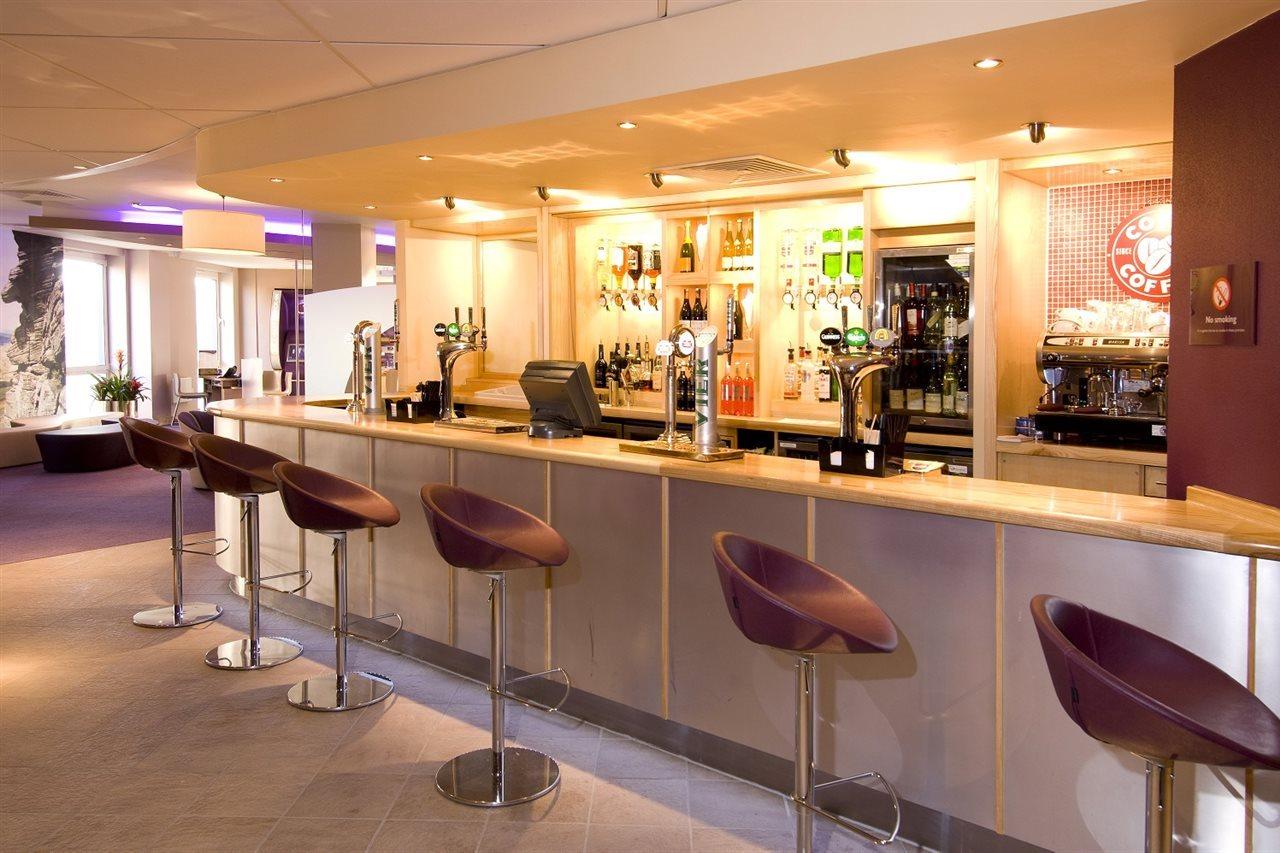 Premier Inn Sheffield City Centre Exterior photo