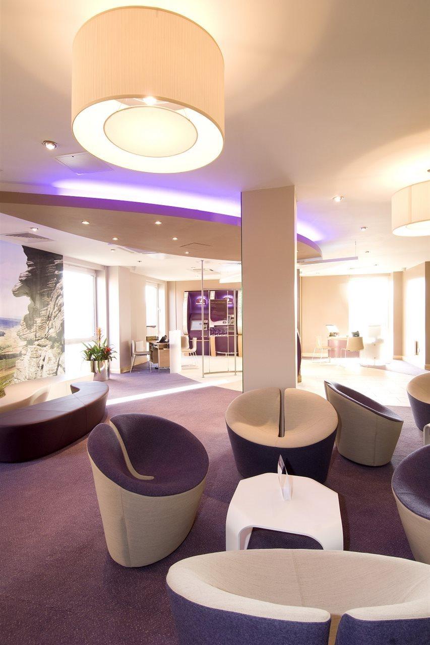 Premier Inn Sheffield City Centre Exterior photo