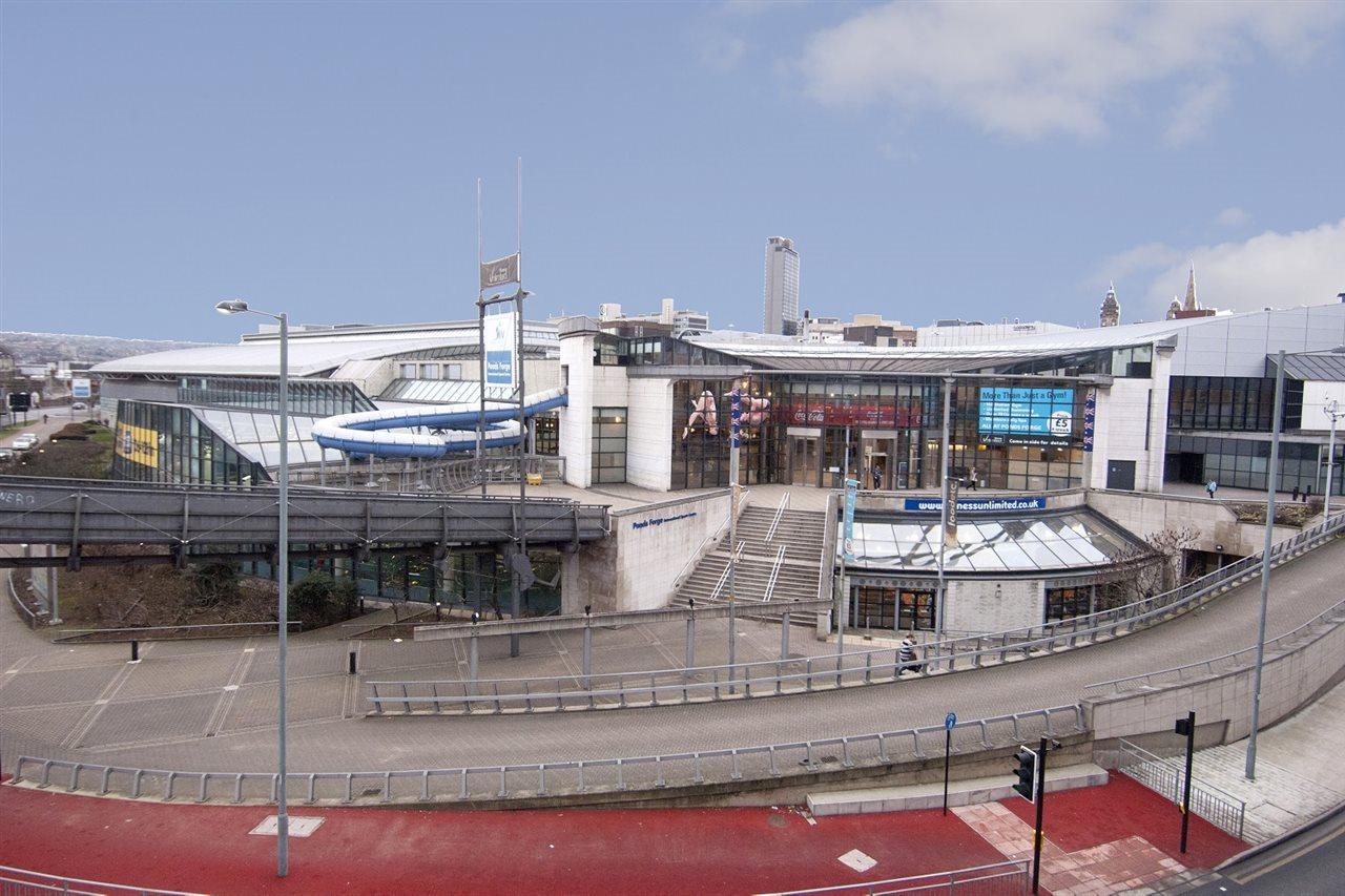 Premier Inn Sheffield City Centre Exterior photo